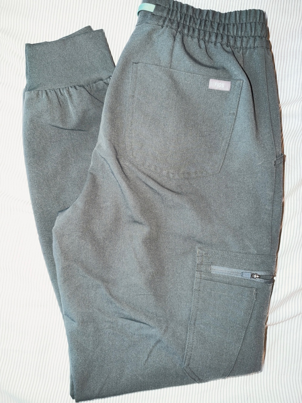 Figs Women's Moss Uman Jogger Scrub Pants